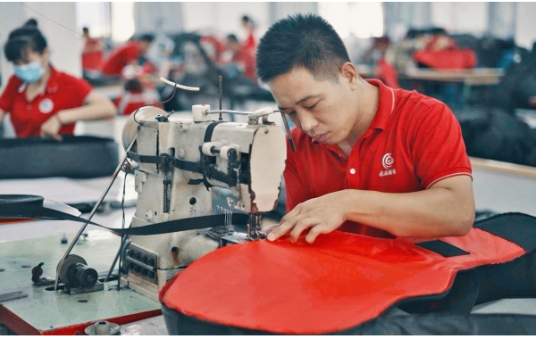 Professional bag factory founded in 2006